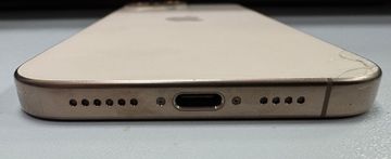 Б/в Мобільний телефон Apple iphone 16 pro max 512gb 01-200895981