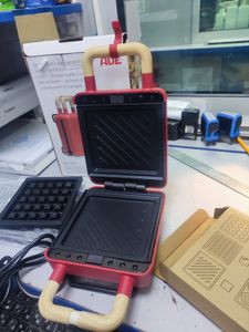 Б/в Вафельниця Ade kg2138-2 01-200897413