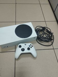 Б/у Игровая приставка Microsoft xbox series s 512gb 01-200898865