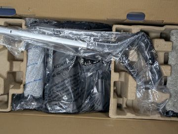 Б/у Вертикальний пилосос +мийний пилосос Rowenta x-clean 4 gz5037wo 01-200905687