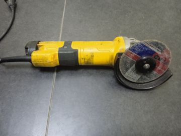Б/в Кутова шліфмашина Dewalt dwe4257 01-200907340