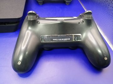 Б/у Игровая приставка Sony playstation 4 slim 1tb 01-200914011