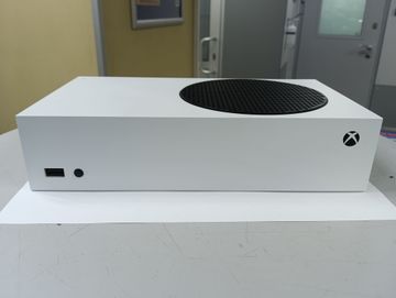 Б/в Ігрова приставка Microsoft xbox series s 512gb 01-200846201