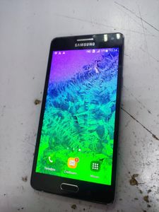 Б/в Мобільний телефон Samsung a500h galaxy a5 16gb 01-200920431