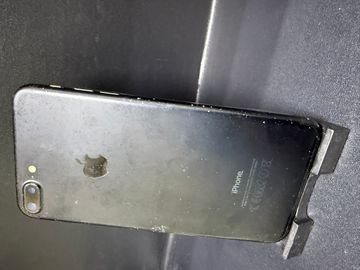 Б/в Мобільний телефон Apple iphone 7 plus 32gb 01-200920473