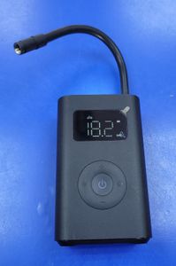 Б/в Автомобільный компресор Xiaomi portable electric air compressor 18-000094637