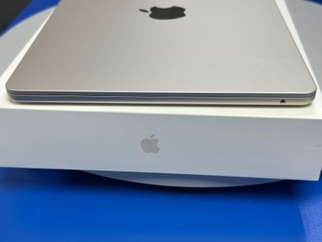Б/в Ноутбук Apple macbook air 13.6/ m2 / ram 16gb/ ssd 256gb/ gpu 8 core 01-200938273