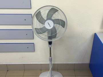 Б/у Вентилятор Hausmark hsfm-1605wh/rc 01-200938321