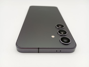 Б/в Мобільний телефон Samsung galaxy s24 8/256gb 01-200905831
