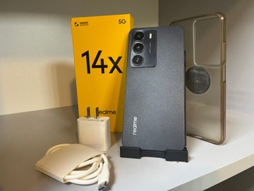 Б/в Мобільний телефон Realme 14x 5g 8/256gb 01-200945646