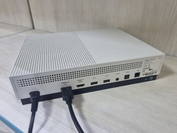 Б/в Ігрова приставка Microsoft xbox one s 500gb 01-200933511
