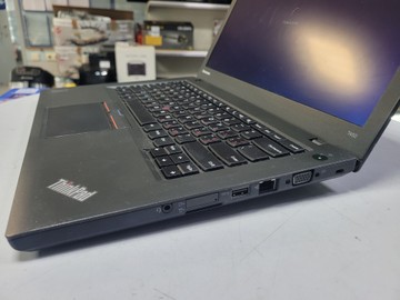 Б/в Ноутбук Lenovo 15/core i5 5300u ddr3/8gb ddr3/hdd 250 gb/ssd *відсутній/*інтегрована 01-200995021