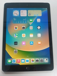 Б/у Планшет Apple ipad 5gen 9.7’ 2017 32gb wi-fi + cellular 01-201033872