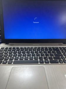 Asus 15/pentium n3710 ddr3/4gb ddr3/hdd 500 gb/ssd *відсутній/*інтегрована
