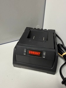 Б/в Зарядний пристрій для електроінструменту Vorhut vcb200 01-201090703