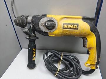 Б/в Перфоратор Dewalt d25124k 01-201114931