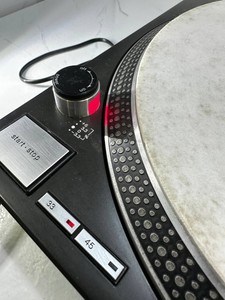Б/в Програвач вінілових платівок Technics sl-1210mk2 01-201127913