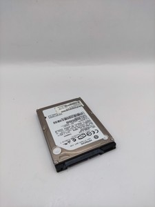 Б/в Жорсткий диск Hitachi travelstar 5k500 500gb 5.4k 3g sata 2.5" hts545050b9a300 01-201164585