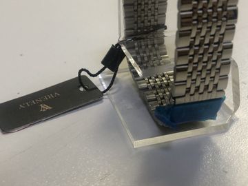 01-200599663: Vrenely vr.as32