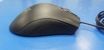 01-200600472: Razer deathadder essential