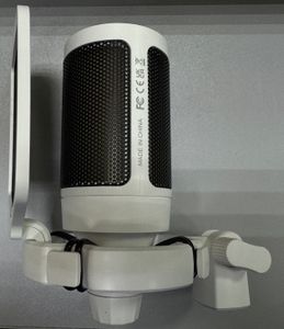 01-200602844: Fifine ampligame a6v