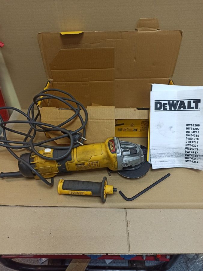 Dewalt dwe4257