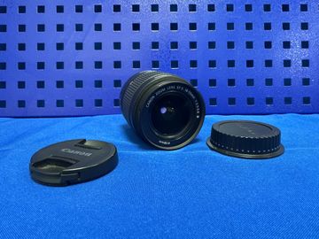 01-200619975: Canon ef-s 18-55mm f/3.5-5.6