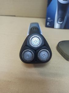 01-200749395: Philips shaver series 3000x x3051/00