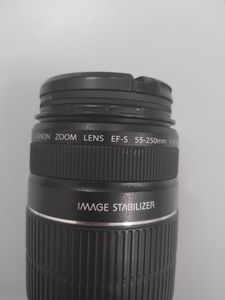 01-200758801: Canon ef-s 55-250mm f/4-5,6 is