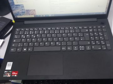 01-200766958: Lenovo 15/ryzen 5 7520u ddr5/16gb ddr4/hdd *відсутній/ssd 512 gb/*інтегрована