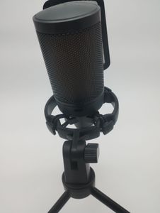 01-200626888: Fifine ampligame a6vw