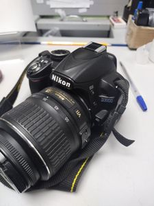 Б/в Фотоапарат Nikon d3100 kit / af-s nikkor 18-55mm f:3,5-5,6g vr dx 01-200789366