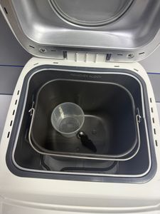 01-200790574: Morphy Richards fastbake 48280