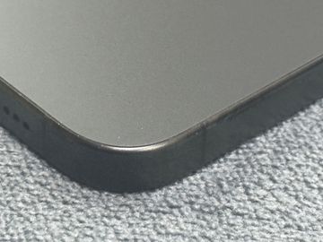 Б/в Мобільний телефон Apple iphone 15 pro 256gb 01-200809792