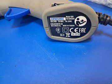 Б/в Пістолет клейовий Dremel 930 01-200771822
