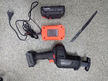 Б/в Шабельна пила Dnipro-M drs-201bc compact 1акб 4ah зп 01-200822100