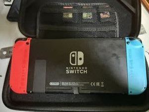 Б/в Ігрова приставка Nintendo switch 01-200833099