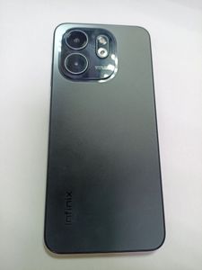 Б/в Мобільний телефон Infinix smart 9 3/64gb 01-200844710