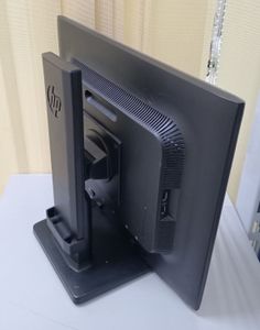 Б/в Монітор Hp e190i 01-200845797