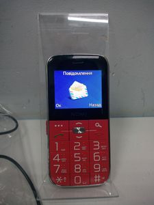 Б/в Мобільний телефон Nomi i220 01-200847271