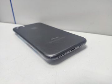 Б/в Мобільний телефон Apple iphone 7 32gb 01-200848332