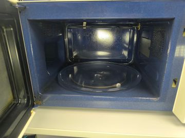 Б/в Мікрохвильова піч Samsung ce2874nr 01-200848651