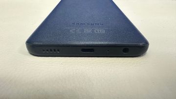 Б/в Мобільний телефон Samsung galaxy a03 core 2/32gb 01-200850926