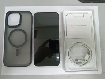 Б/в Мобільний телефон Apple iphone 15 pro max 256gb 01-200821320