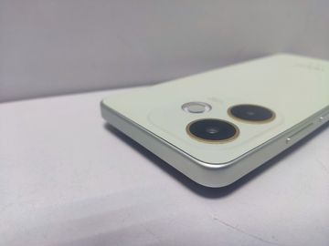 Б/у Мобильный телефон Oppo a5 pro 4g 8/256gb 01-200870367