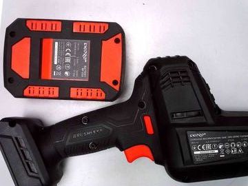 Б/в Шабельна пила Dnipro-M drs-201bc compact 1акб 2ah зп 01-200874520