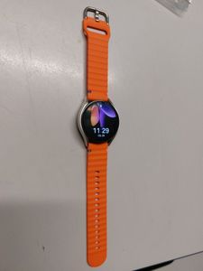 Б/в Смарт-годинник Samsung galaxy watch6 40mm 01-200888673