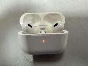 Б/в Навушники Apple airpods pro 2nd generation with magsafe charging case usb-c 01-200891395