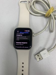 Б/в Смарт-годинник Apple watch se 2 gps 40mm aluminium case 01-200905882