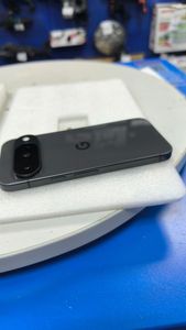 Б/в Мобільний телефон Google pixel 10 12/256gb 01-200907141